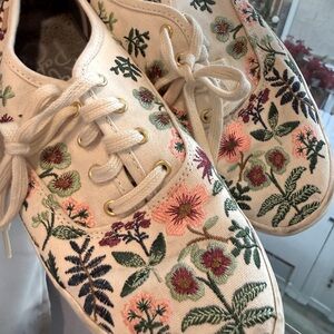 Keds women’s 9.5 limited edition Rifle Paper Co.